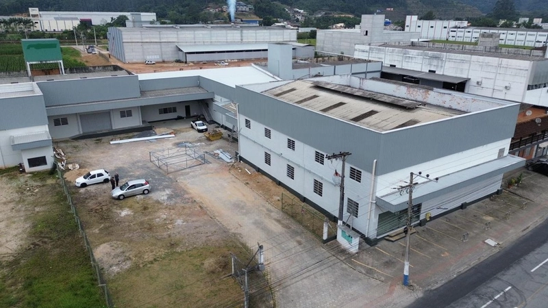 Galpão industrial para investir ou expandir seu negócio, Guabiruba/SC.: 1ª foto da galeria de imagens do imóvel