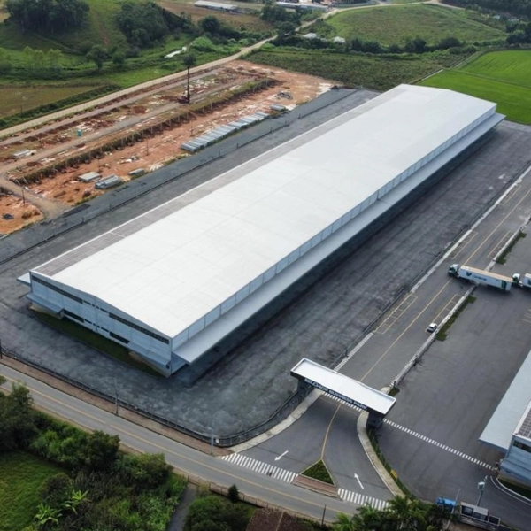 Procurando Galpão para expandir seu negócio, nós temos.: 2ª foto da galeria de imagens do imóvel