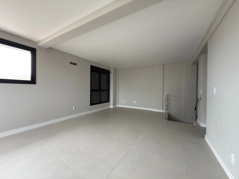 Venha investir  em Bombinhas,perto de toda comodidade que você precisa: 81ª foto da galeria de imagens do imóvel