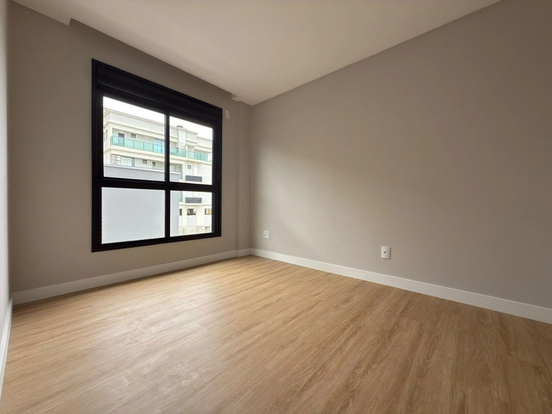 Venha investir  em Bombinhas,perto de toda comodidade que você precisa: 73ª foto da galeria de imagens do imóvel