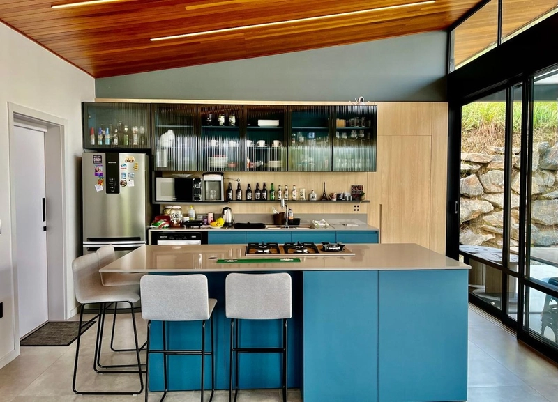 Esta linda casa tem um jardim com vista permanente para área verde: 10ª foto da galeria de imagens do imóvel