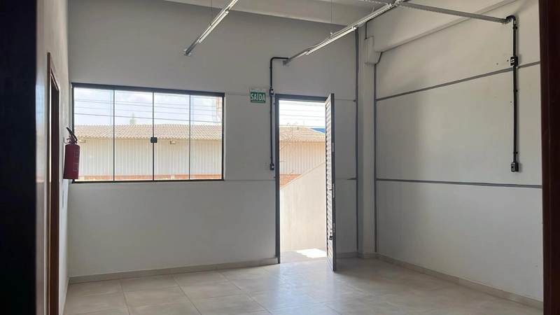 Galpão docas, amplo em Tijucas, aqui na ACRAA temos!!!: 4ª foto da galeria de imagens do imóvel