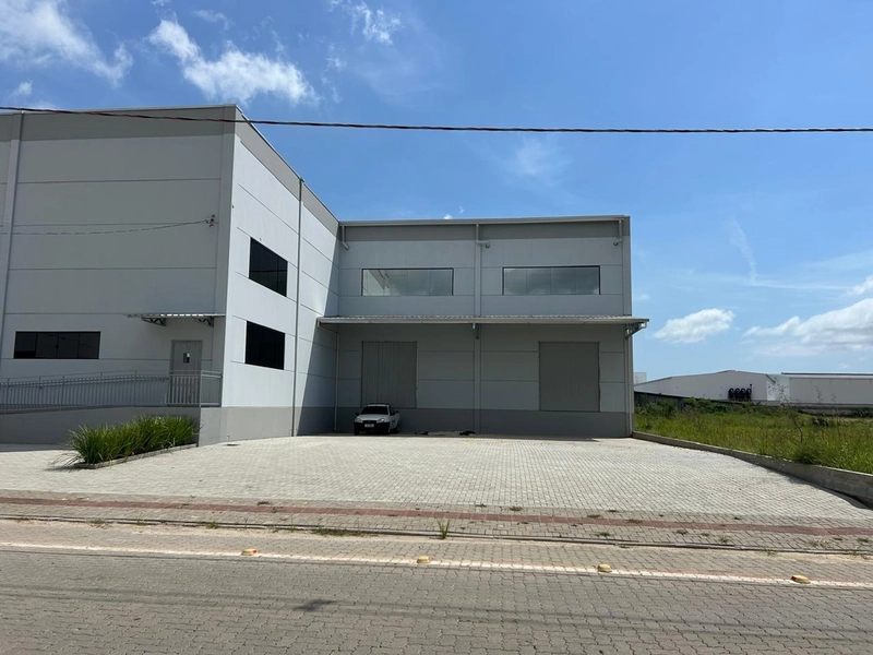 Fale com nossos especialistas e encontre galpão ideal para seu negócio: 4ª foto da galeria de imagens do imóvel