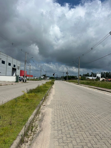 Fale com nossos especialistas e encontre galpão ideal para seu negócio: 7ª foto da galeria de imagens do imóvel