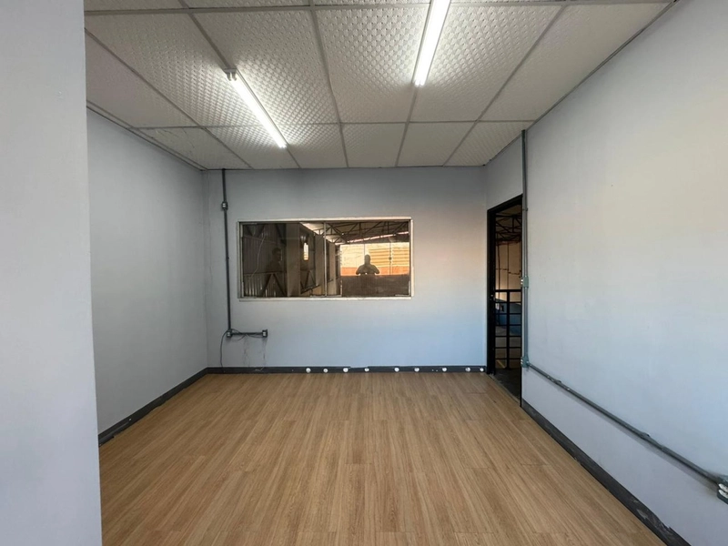 Está a procura de galpão com 360m2 para locação em Brusque,olhe este: 15ª foto da galeria de imagens do imóvel