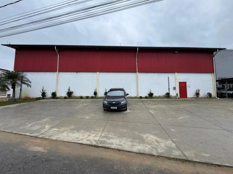 Está a procura de galpão com 360m2 para locação em Brusque,olhe este: 2ª foto da galeria de imagens do imóvel