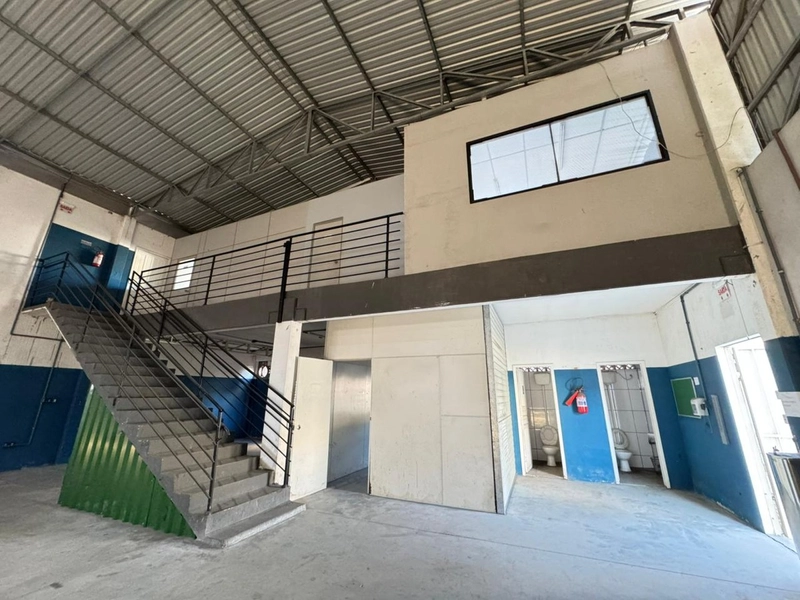 Está a procura de galpão com 360m2 para locação em Brusque,olhe este: 16ª foto da galeria de imagens do imóvel