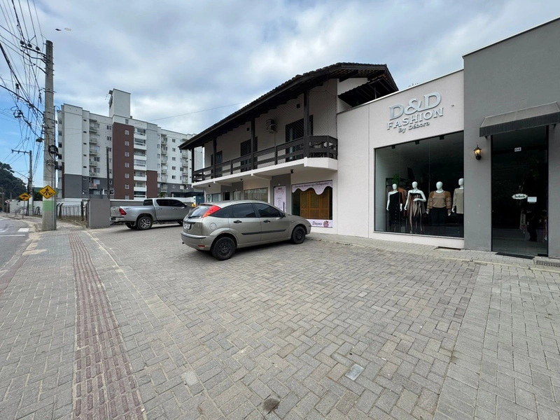 Oportunidade para abrir sua loja, com vitrine,estacionamento,aproveite: 5ª foto da galeria de imagens do imóvel