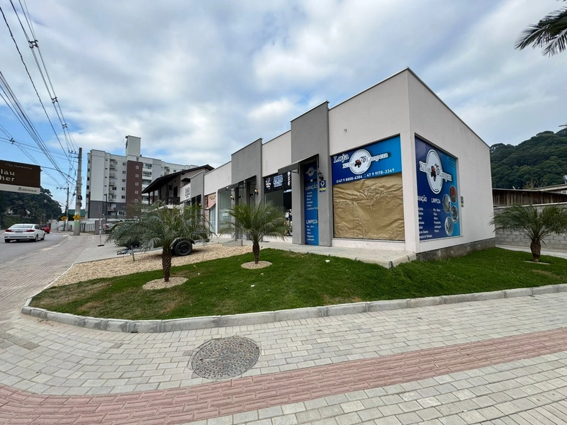Oportunidade para abrir sua loja, com vitrine,estacionamento,aproveite: 4ª foto da galeria de imagens do imóvel