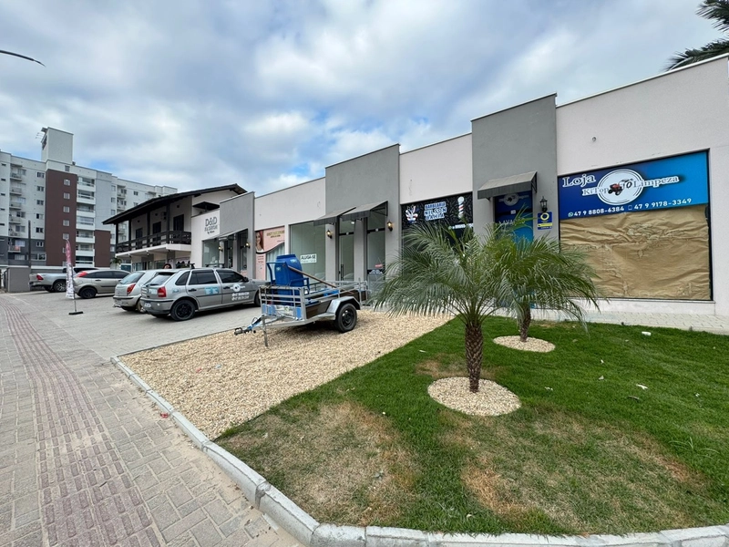 Oportunidade para abrir sua loja, com vitrine,estacionamento,aproveite: 8ª foto da galeria de imagens do imóvel