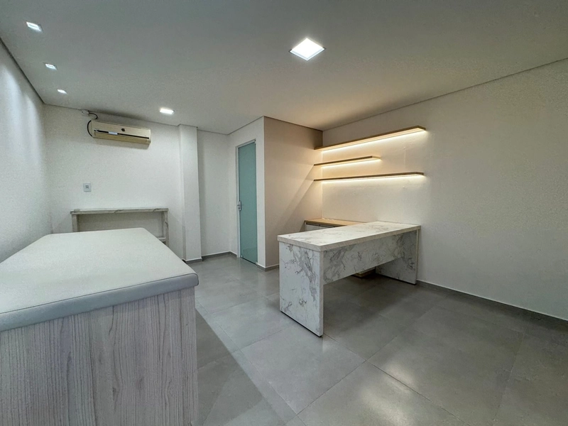 Sala pronta para você montar seu consultório, a 2Kmdo centro Brusque: 8ª foto da galeria de imagens do imóvel