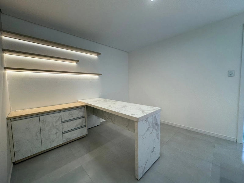 Sala pronta para você montar seu consultório, a 2Kmdo centro Brusque: 9ª foto da galeria de imagens do imóvel