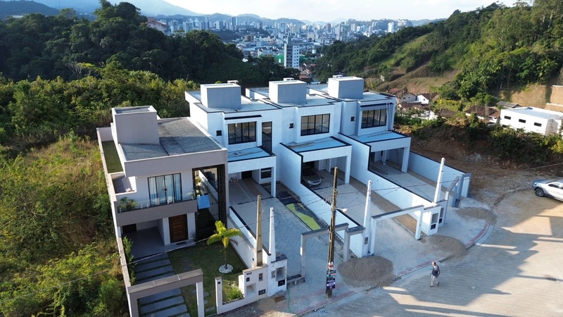 Casa em Loteamento Bruschal no Bairro Souza Cruz em Brusque.: 2ª foto da galeria de imagens do imóvel