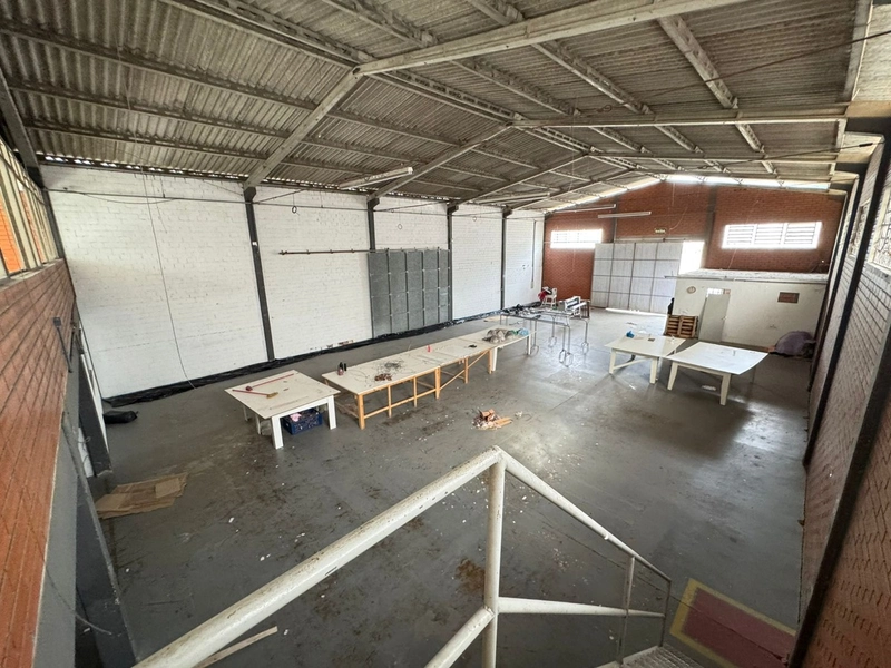 Está querendo ampliar ou instalar sua empresa, olhe esta oportunidade!: 3ª foto da galeria de imagens do imóvel