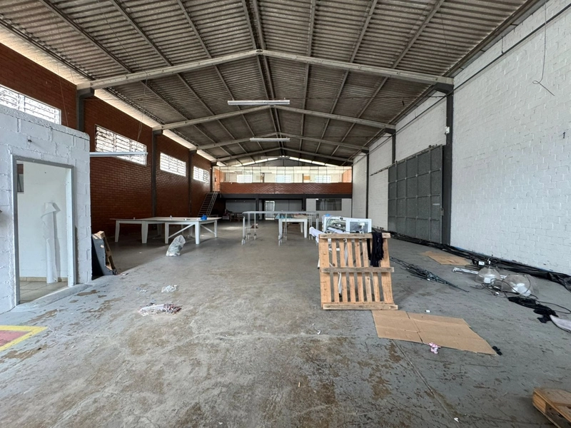 Está querendo ampliar ou instalar sua empresa, olhe esta oportunidade!: 2ª foto da galeria de imagens do imóvel