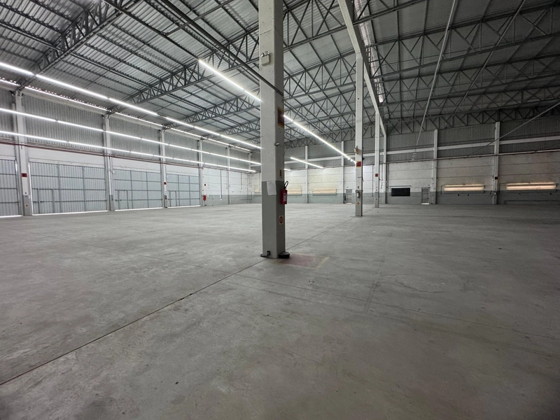Galpão para locação 3.517m²,com docas carga e descarga: 7ª foto da galeria de imagens do imóvel