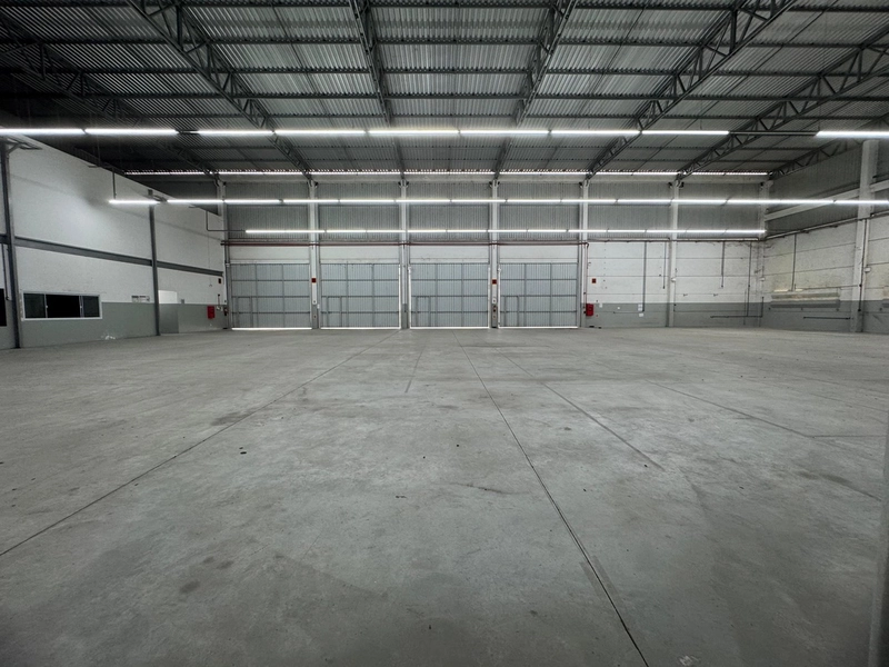 Galpão para locação 3.517m²,com docas carga e descarga: 6ª foto da galeria de imagens do imóvel
