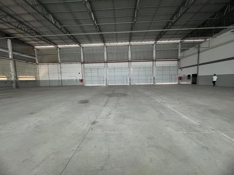 Galpão para locação 3.517m²,com docas carga e descarga: 8ª foto da galeria de imagens do imóvel