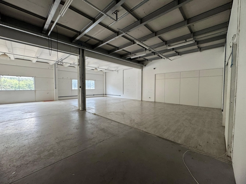 Galpão para locação 3.517m²,com docas carga e descarga: 18ª foto da galeria de imagens do imóvel
