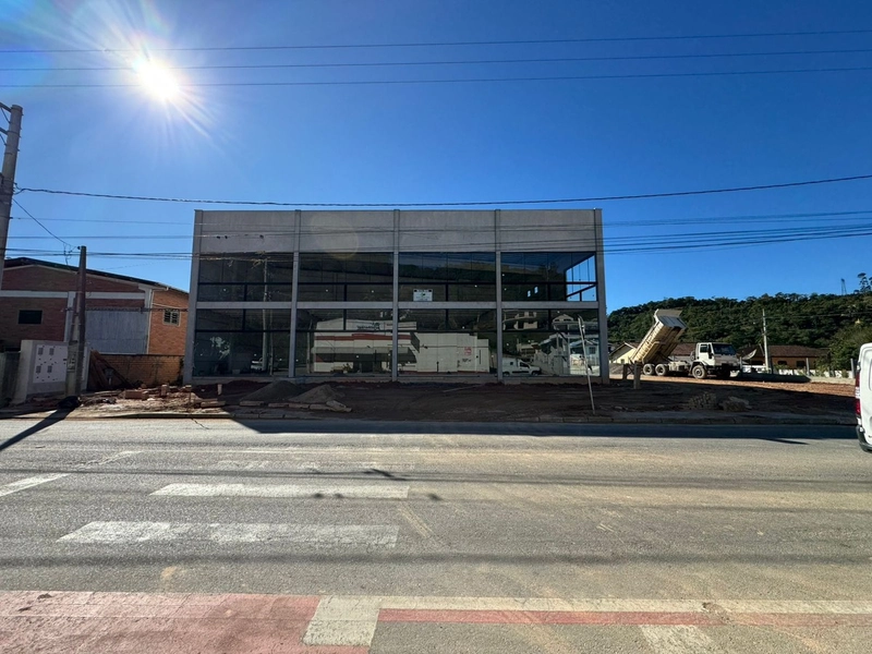 Galpão comercial novo, docas, com 964m2 para locação em Guabiruba SC: 11ª foto da galeria de imagens do imóvel