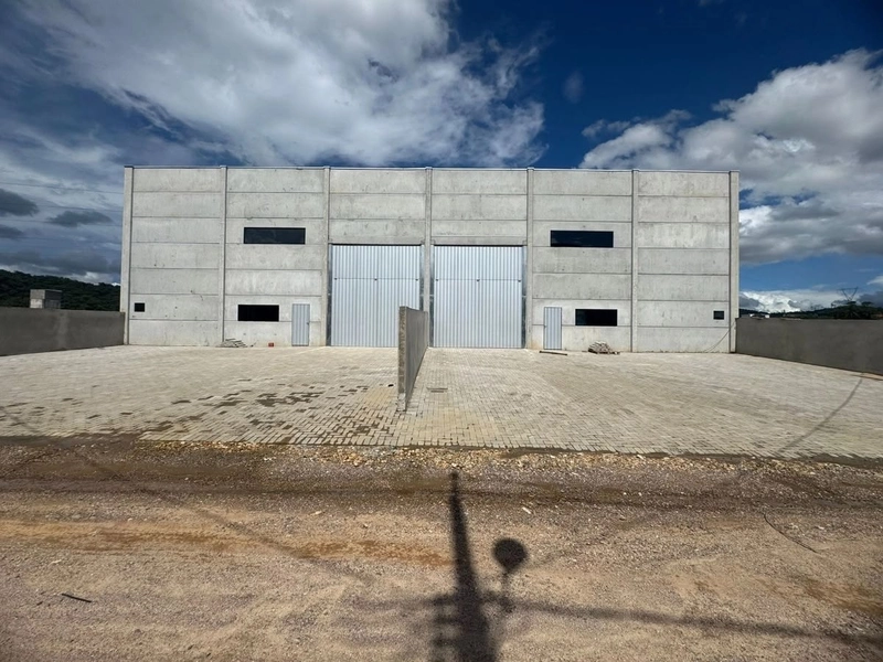Oportunidade para você: Galpão com 350m2 para locação ,Brusque-SC