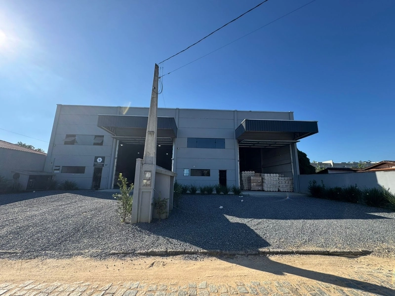Oportunidade para você: Galpão com 350m2 para locação ,Brusque-SC: 1ª foto da galeria de imagens do imóvel