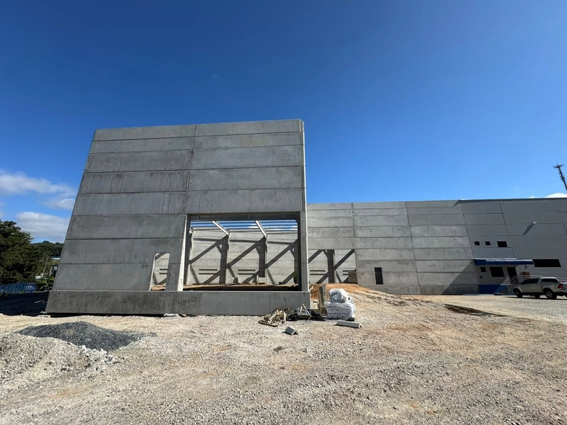 Galpão com 1.500m2 para locação em Brusque, aqui você encontra!: 11ª foto da galeria de imagens do imóvel