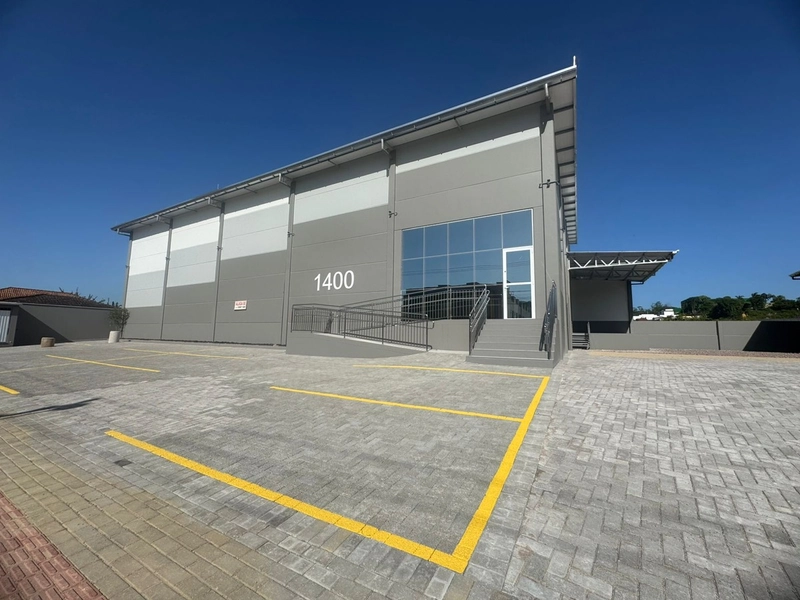 Procurando galpão com 725m2, doca para locação, olha essa oportunidade: 1ª foto da galeria de imagens do imóvel