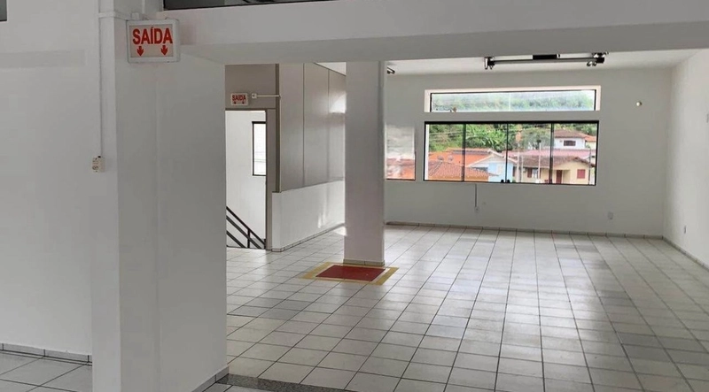 Para instalar sua indústria, e ainda num bairro excelente!: 5ª foto da galeria de imagens do imóvel