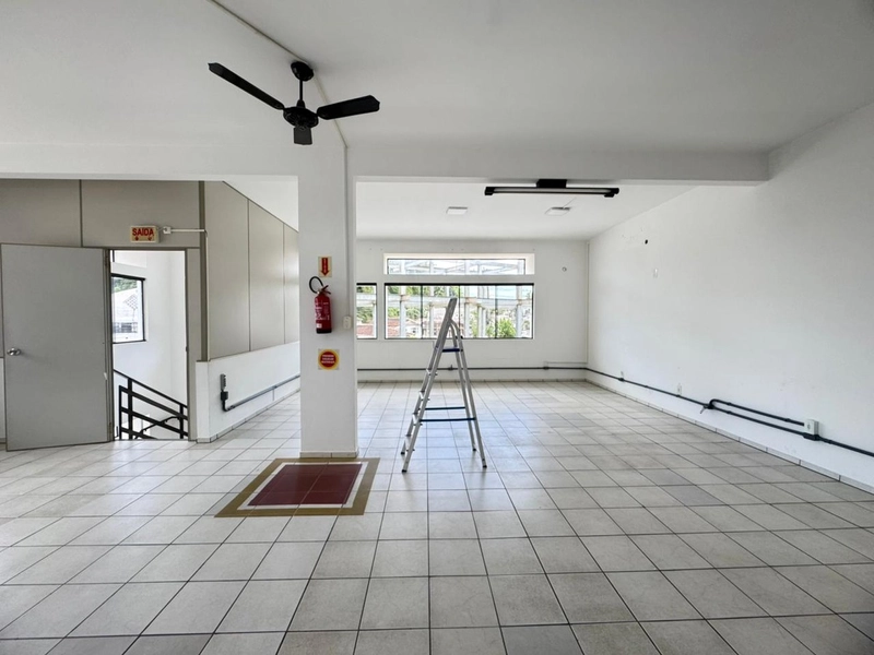 Para instalar sua indústria, e ainda num bairro excelente!: 7ª foto da galeria de imagens do imóvel