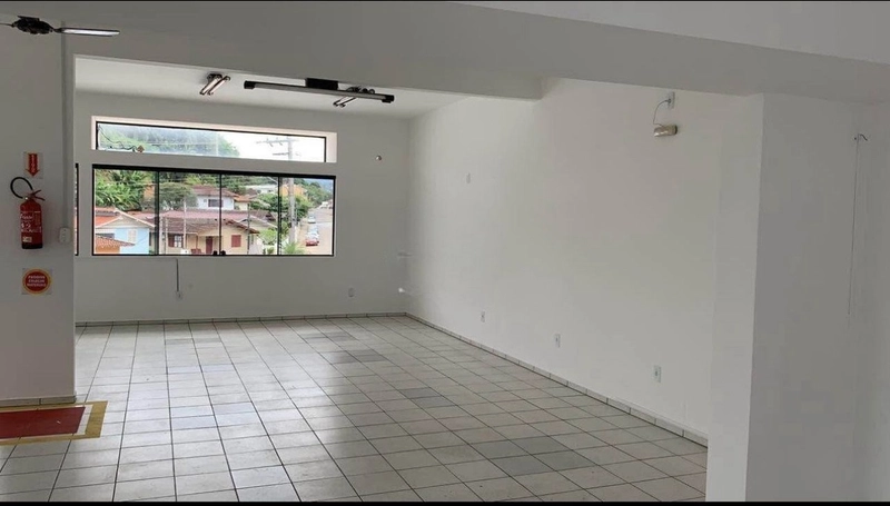 Para instalar sua indústria, e ainda num bairro excelente!: 8ª foto da galeria de imagens do imóvel