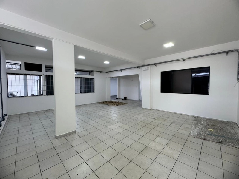 Para instalar sua indústria, e ainda num bairro excelente!: 9ª foto da galeria de imagens do imóvel
