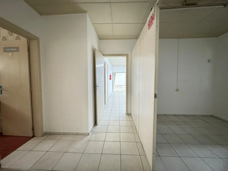 Para instalar sua indústria, e ainda num bairro excelente!: 17ª foto da galeria de imagens do imóvel