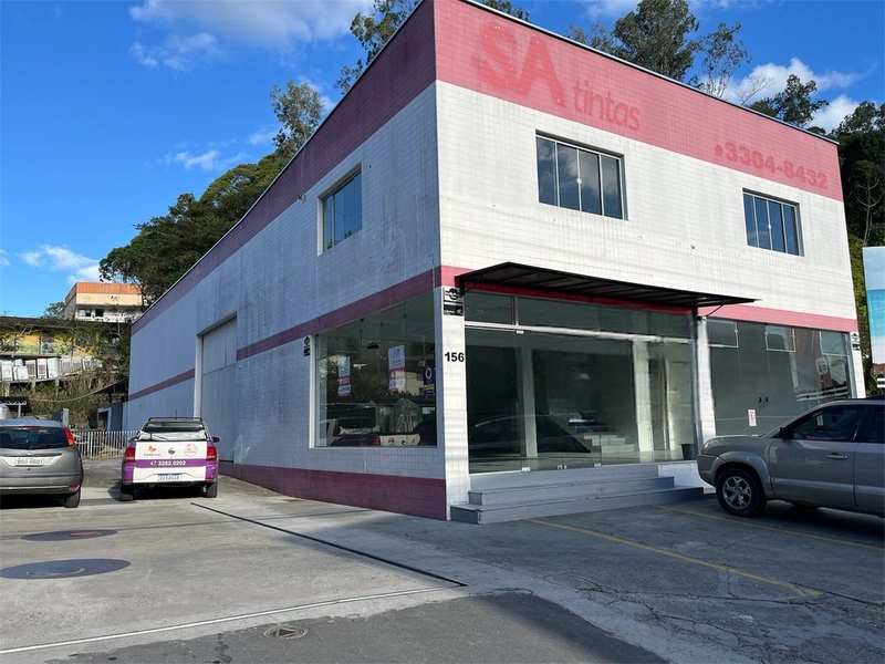 Galpão comercial bem localizado próximo ao centro, olhe esta opção:: 1ª foto da galeria de imagens do imóvel
