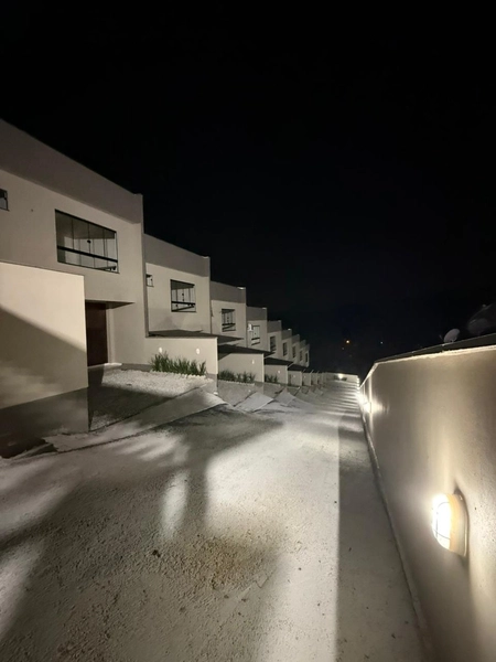 Casa em condomínio fechado,2 suítes e 2 vagas garagem!: 31ª foto da galeria de imagens do imóvel