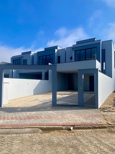 Essa casa tem 3 suítes e uma linda vista para o centro de Brusque☺: 2ª foto da galeria de imagens do imóvel