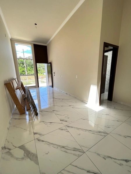 Venha morar nesta linda casa: com área para festas  e garagem coberta!: 12ª foto da galeria de imagens do imóvel