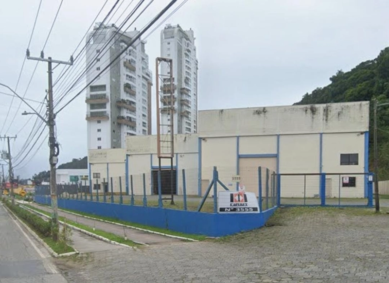 Oportunidade em Itajaí, galpão com 4.400 m²,a 4 Km do Porto!!!: 1ª foto da galeria de imagens do imóvel