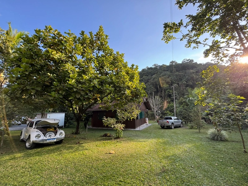Imóvel rural que conecta você à Natureza e à tranquilidade,em IndaiaL: 2ª foto da galeria de imagens do imóvel