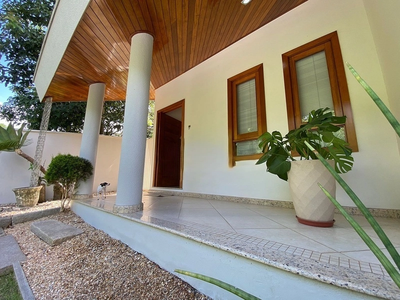 Casa encantadora, com espaço para diversão da FAMÍLIA toda ☺♥: 4ª foto da galeria de imagens do imóvel