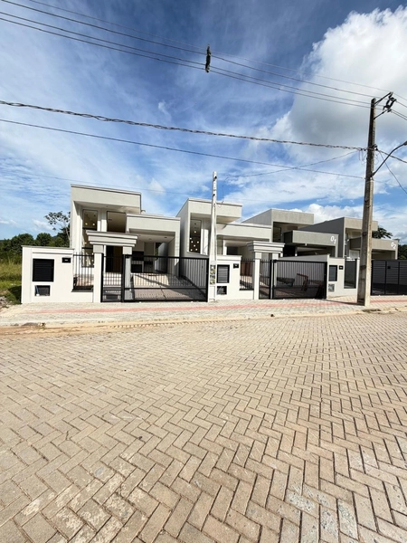Casa  nova, espaçosa para toda a família, no bairro São João☺: 5ª foto da galeria de imagens do imóvel