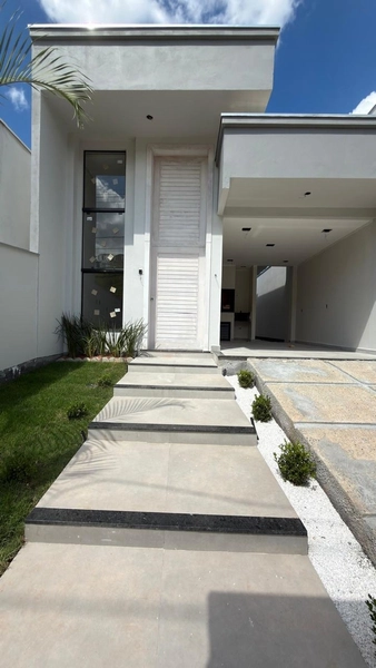 Casa  nova, espaçosa para toda a família, no bairro São João☺: 1ª foto da galeria de imagens do imóvel