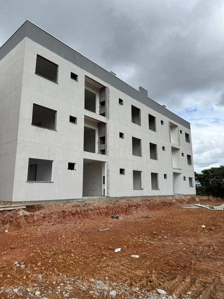 Aqui no bairro Nova Brasília conta com excelente infraestrutura!: 3ª foto da galeria de imagens do imóvel