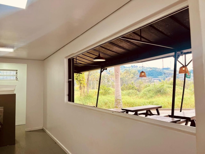 Container para lanchonete, com excelente espaço para seu comércio: 4ª foto da galeria de imagens do imóvel