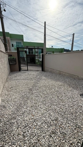 Esse sobrado lindo agora pode ser seu, fale conosco: 7ª foto da galeria de imagens do imóvel