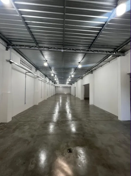 Nosso galpão pronto para você expandir sua empresa, veja esta opção!!!: 2ª foto da galeria de imagens do imóvel