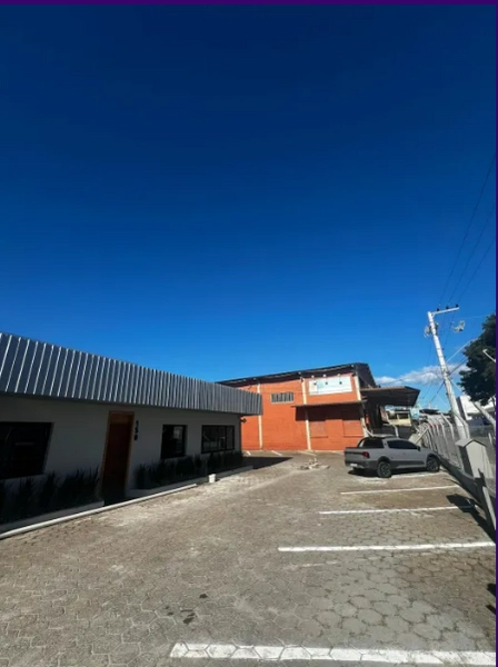 Nosso galpão pronto para você expandir sua empresa, veja esta opção!!!: 4ª foto da galeria de imagens do imóvel