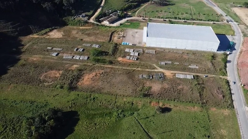 ATENÇÃO: terreno para INVESTIR em construção de Galpões!!: 3ª foto da galeria de imagens do imóvel