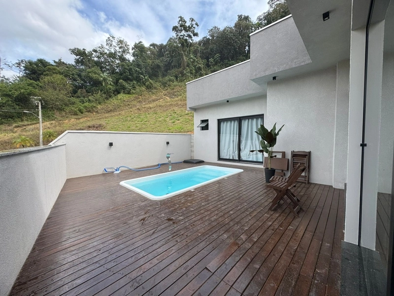 Á venda esta casa ampla com piscina, para grandes momentos em família☺: 9ª foto da galeria de imagens do imóvel