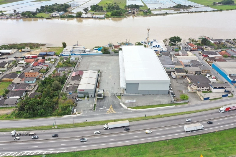 Oportunidade para investir ou montar sua empresa, em Itajaí: 13ª foto da galeria de imagens do imóvel